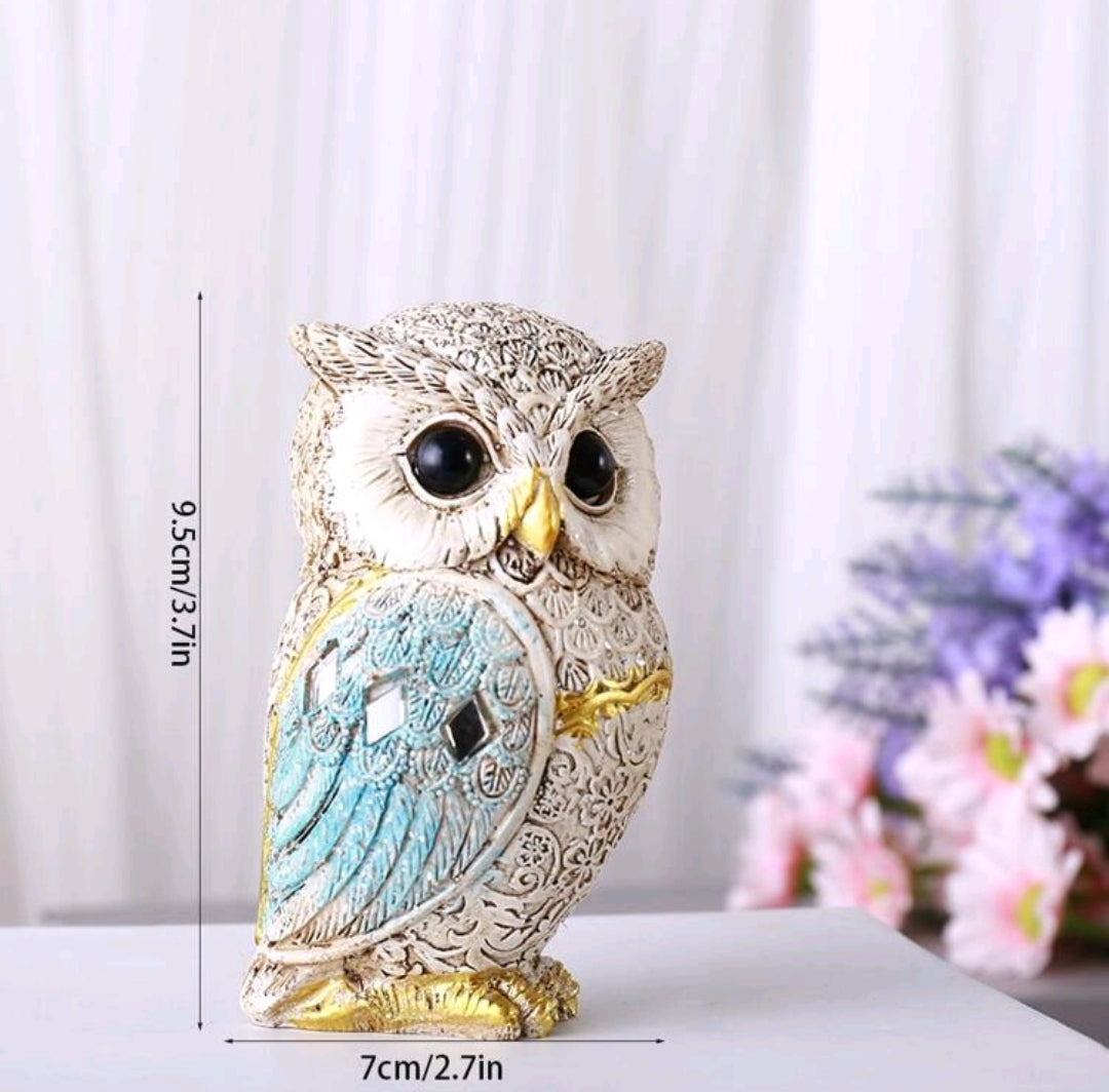 Realistic Polyresin Owl Figurine